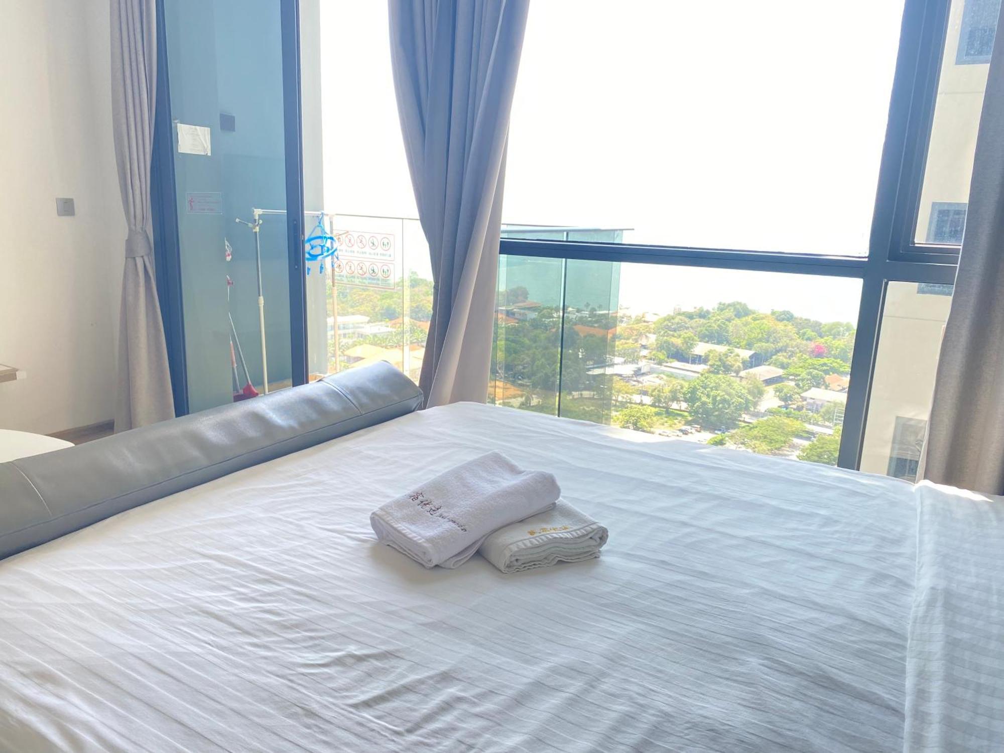 Andromeda Condo By Feng Pattaya Room photo