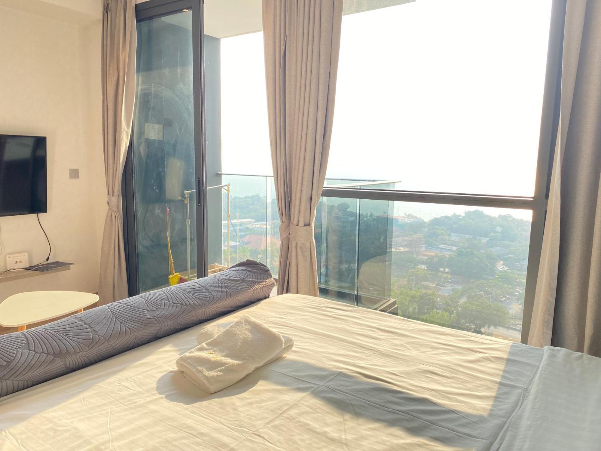 Andromeda Condo By Feng Pattaya Exterior photo